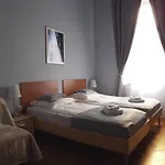 Maria 아파트호텔 3*