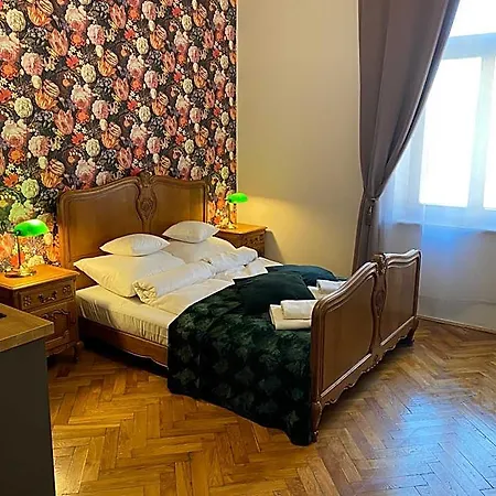 Apartahotel Maria