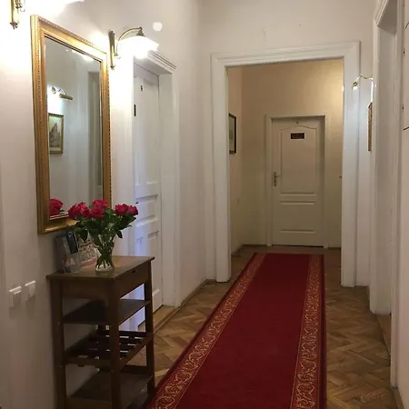 מלון דירות Maria