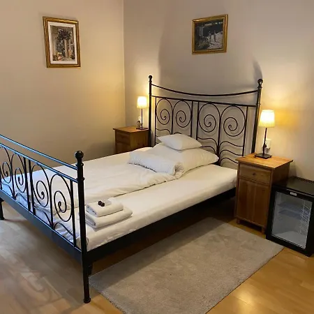 Hotel apartamentowy Maria 4*