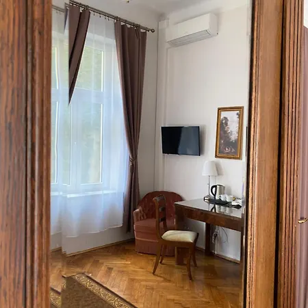 Hotel apartamentowy Maria