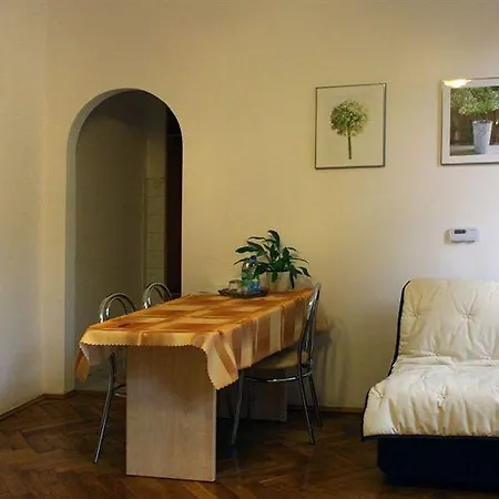 Hotel apartamentowy Maria 4*