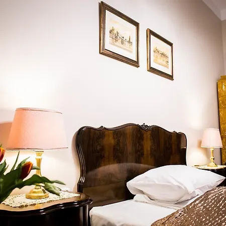 Maria Hotel apartamentowy 4*