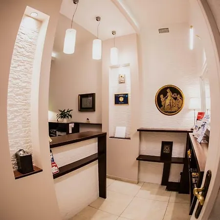 Hotel apartamentowy Maria 4*